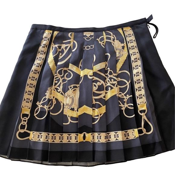 J. McLaughlin Black and Gold Mini Skirt